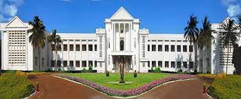 Established in 1947, it is accredited from aicte, nba and it is affiliated to visvesvaraya technological university. Kle Technological University Hubli Get 2021 Admission Fees Courses Rankings And More Details