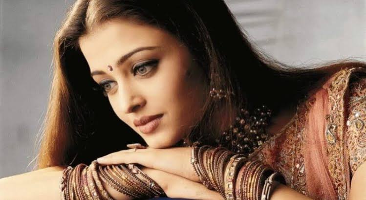Aishwarya Rai All Films Hit Flop Box Office Verdict Top Indian Heroines Pictures Bollywood Actresses 