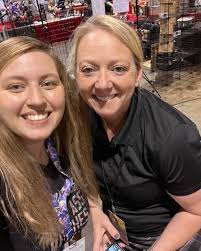 Wishing the other half of Kansas City Photography the very happiest of  birthdays! Christie operates the Kansas City side of things and has been an  absolute blessing to KCP. Thank you for