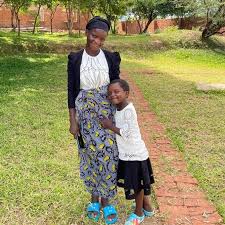 Hus og hjem til Melia og hennes datter Sandra🏡