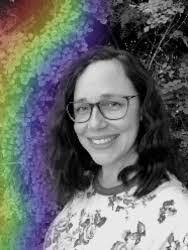 Lacie Gill's Instagram, Twitter & Facebook