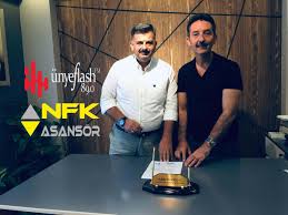 Başta kendisine, onu yetistiren ailesine ve hocalarina çok teşekkürler ederiz. Faruk Korkmaz Faruk52korkmaz Twitter