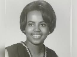 Lynette "Sissy" Denise Gibson's Memorial Website