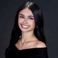 💔 It's not the ending we had hoped for. Hundreds are expected to gather  today to say goodbye to 18-year-old Kimber Mills, the Cleveland High School  cheerleader who was shot in the