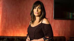 She is known for her work on insensato. Gloria Pires Se Irrita E Detona Seguidora Que Criticou Cleo Inveja Mata Portal Overtube
