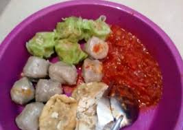 Siomay bisa dinikmati dengan berbagai jenis bumbu seperti bumbu kacang atau juga saus asam pedas sesuai selera. Cara Buat Batagor Siomay Saus Tomat Pedas 3 Langkah Yang Sederhana