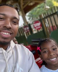 Holleywood does the body good (@imholleywood) • Instagram photos and videos