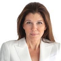 Barbara Toth's Instagram, Twitter & Facebook