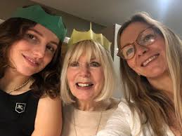 MY MUM IRENE (BARTLEY) WINN WITH MY DAD .HAPPIER TIMES.❤️