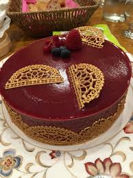 Faire blanchir les jaunes avec le sucre puis ajouter la farine. Le Bavarois Fruits Rouges De Delphine Feerie Cake