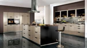 Kutchenhaus Xeno Champagne Metallic Ultra High Gloss Modern Kitchen Kitchen Design High Gloss Kitchen