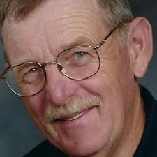 Merle Elrod's Instagram, Twitter & Facebook