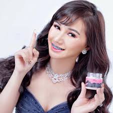 Clay Mask by Felix Cambodia