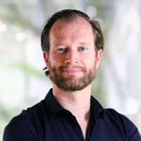 800+ "Vincent Der" profiles