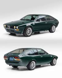 Image result for Rosso Competizione 2011 Giulietta