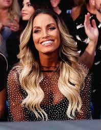 Trish Stratus Hall Of Fame 2013 7x Women S Champion Diva Of The Decade 3x Babe Of The Year Wwe Hof Trish Stratus Wwe Trish Trish Stratus Women