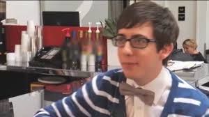 Glee: Gleek Peek Artie