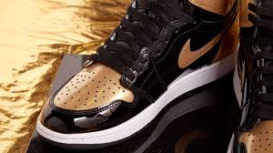 Nike Air Jordan 1 Retro High Og Energy Black Metallic Gold White Jordan 1 Retro High Air Jordans Nike