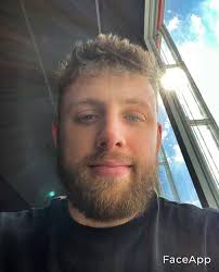 Harry with a Beard 😳😳😳 : r/W2S