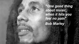Bahkan mereka tidak mengerti arti kata miskin atau tidak punya. Kata Kata Bijak Bob Marley Kalimat Mutiara Musisi Reggae Captionkata Com 2021 Caption Dp Bbm Kata Bijak Terbaru
