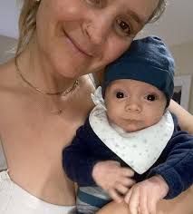 Can't say I saw this coming… postpartum depression for baby number 2. I'm  sharing this because I know how common it is and I wanted to help normalise  PPD. For the first