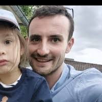 60+ perfiles de «Castiaux»