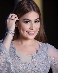 18 1 K Mentions J Aime 1 649 Commentaires Roaa رؤى الصبان Alsabban Roaa Alsabban Sur Instagram قفطان Almkamareyashop