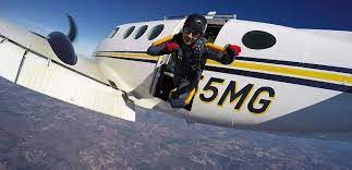 Tandem skydiving is a sport for thrill seekers, to be sure. Frequently Asked Questions About Tandem Skydiving In Georgia