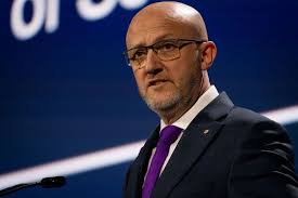 Former Canterbury-Bankstown Bulldogs player, coach and CEO Bob Hagan dies  at 85