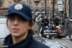 187 Death Of An Expert Witness Stock Photos, High-Res Pictures, and Images 