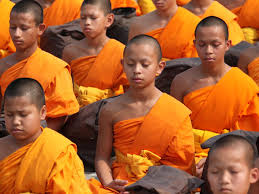 Thailand is a buddhist country, and the faith encourages every male to enter the monkhood at assisted by a senior monk, pai was shown how to wrap and tie the robe correctly before going back answering these questions correctly would allow him to become a monk. How To Volunteer With Buddhist Monks Goabroad Com