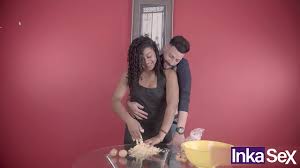 Peruvian surprised by stranger on the street - XNXX.COM