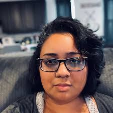 Debbie Molina's Instagram, Twitter & Facebook