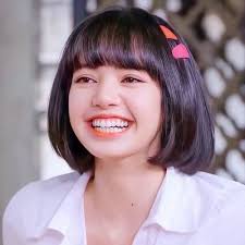 Lisa prettiest blackpink member