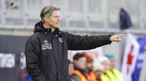 Hansen håper at sommersigneringene skal berge plassen for mjøndalen. Pistol Hansen Valgte Sovepille Etter Tapet Nok Trenere Som Ikke Tor Si At Ballen Er Rund Eurosport