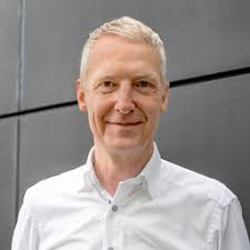 Mitarbeitende von ROMA KG