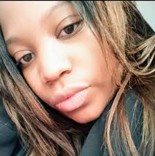 What are cute girlie cozy games that are not pixelated?