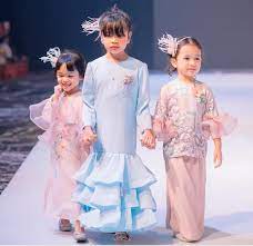 Harga yang sangat murah.dari rm35.00. Rekaan Baju Raya Untuk Kanak Kanak Mengikut Peredaran Semasa Atiehilmi Com Malaysian Lifestyle Blogger