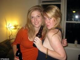 Scripps, founding father of the detroit news.in 1993, she was bludgeoned by her estranged second husband, scott douglas, as she slept in her westchester county, new york dwelling. Victoria Tori Scripps Carmody Is Released From Prison Daily Mail Online