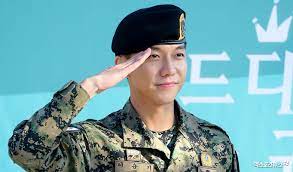 Lee seung gi 'military service time, i've taken care of in my heart'. Lee Seung Gi Reflects On Past Two Years Shares Future Plans As He Is Discharged From Military Soompi