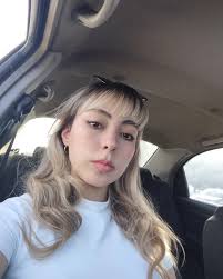 Dorian Leon's Instagram, Twitter & Facebook