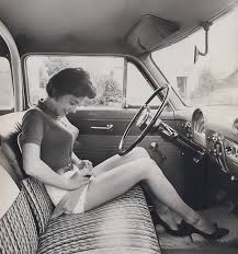 Mom wants manage of the situation. Bullet Bras Were All The Rage In The 1940s And 1950s And These 98 Pics Will Poke Your Eyes Bored Panda