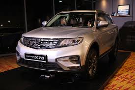 The x70 dimensions is 4519 mm l x 1831 mm w x 1694 mm h. Proton S First Ever X70 Suv Has Been Launched Here S All You Need To Know Carsome Malaysia