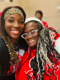 Double D's embarrassing moment with a Canadian squirt gun