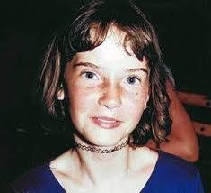 Karen Dewar's Instagram, Twitter & Facebook