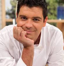 Conjugar el verbo cocinar en indicativo, subjuntivo, imperativo, infinitivo, condicional, participio, gerundio. Cocina En Pareja Con El Chef Sergio Fernandez Luque La Voz De La A6 Madrid