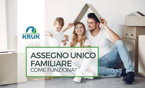 Bene, partiamo dai requisiti essenziali per ricevere questo contributo mensile dall'inps per chi ha figli a carico e rispetta la fascia di reddito massima prevista dalla legge di bilancio 2021. Assegno Unico Familiare Da Luglio 2021 Fino A 250 Euro Al Mese Per Ogni Figlio Kruk Italia