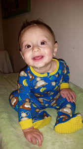 I think my babies spring might be too short now. I can fit three fingers  from the top of the brace to the bend in his knee. I've been trying to take