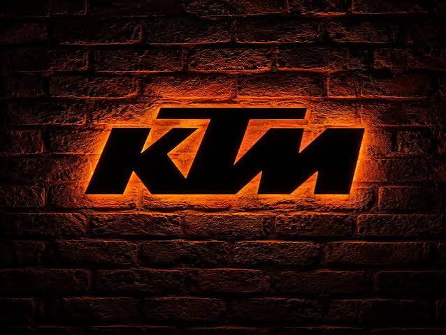 KTM fiberglass fabrication