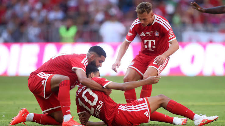 جمال موسيالا يدلي بتصريح حول حالته الصحية